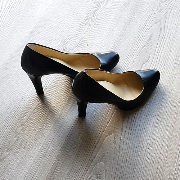 RAlPH LAUREN LEATHER PUMPS - Picture 4 of 5
